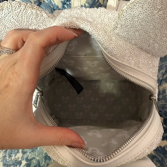 Disney White Sequin Bride Backpack with Interchangeable Bow - Picture 5 of 5